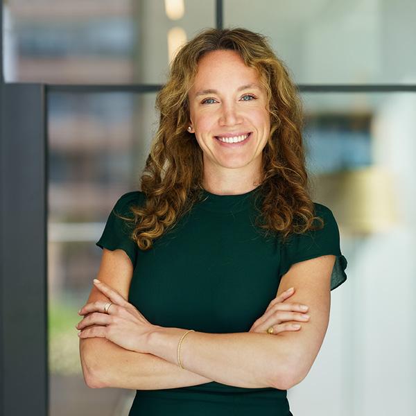Exponent Victoria Kasper